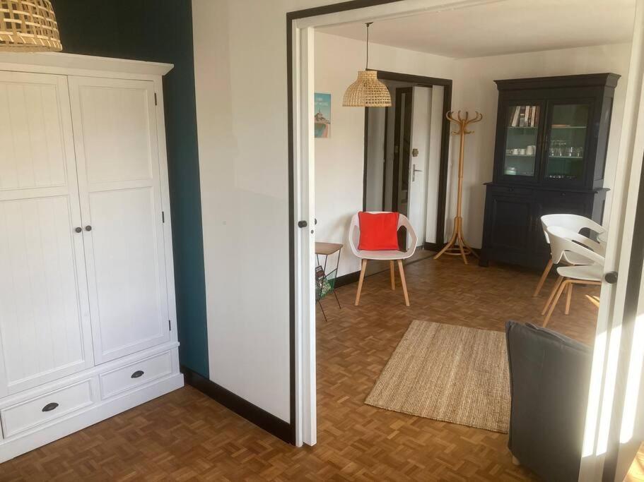 Appartement Le Coty Bolbec Exteriör bild