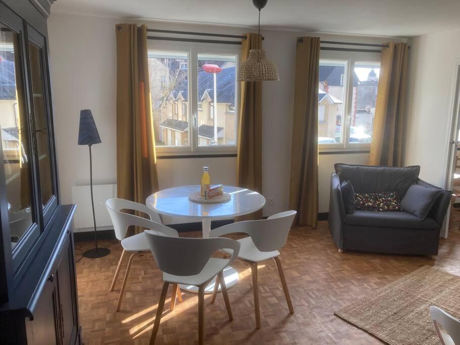 Appartement Le Coty Bolbec Exteriör bild