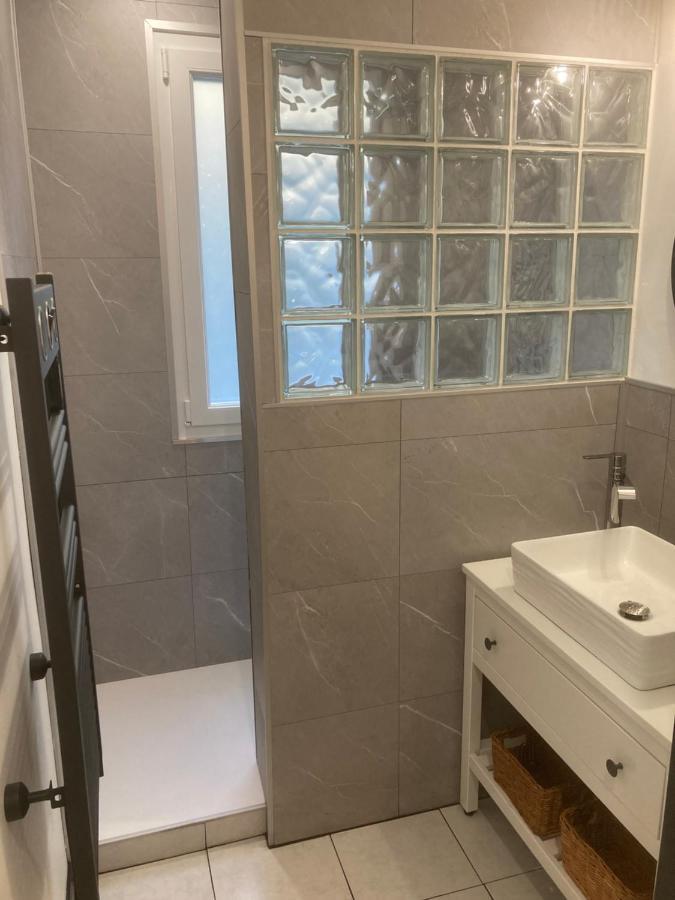 Appartement Le Coty Bolbec Exteriör bild